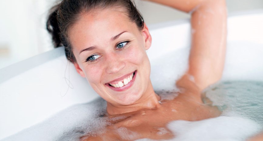 Spa på badet med kroppspleie