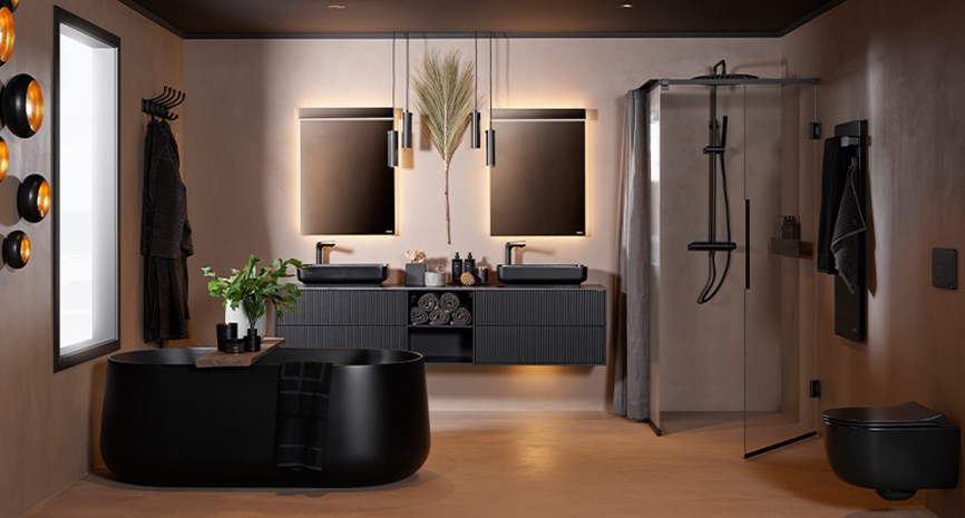 Svedbergs Epos by Halvor Bakke baderomsmøbel