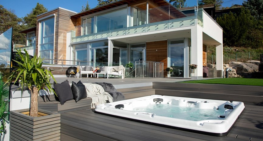 Vikingbad Heritage utespa - foto av Trine Witnes | Bademiljø